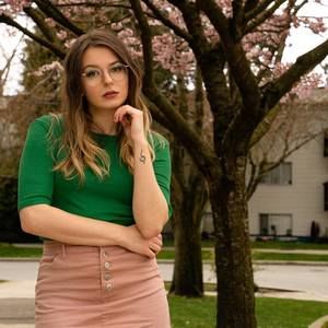 Meet your Posher, Ana